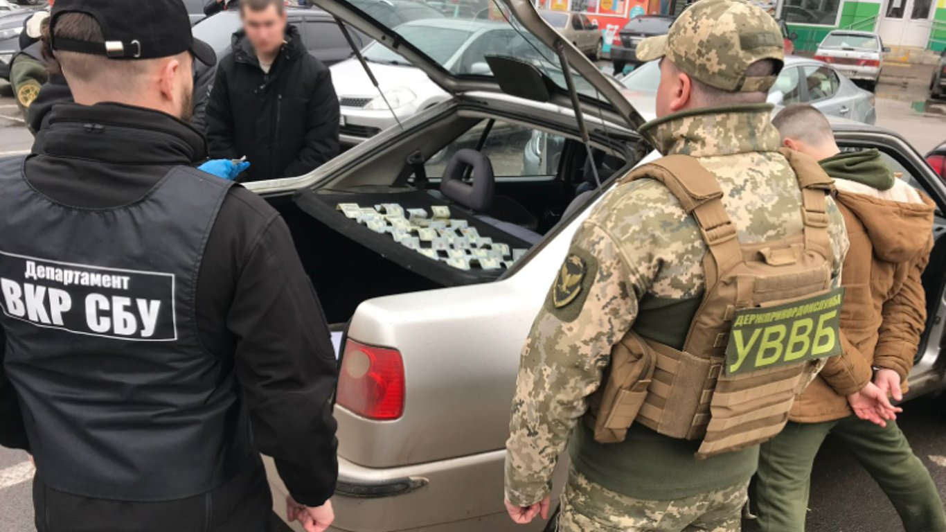 Хотел подкупить пограничника — в Одесской области разоблачили уклониста