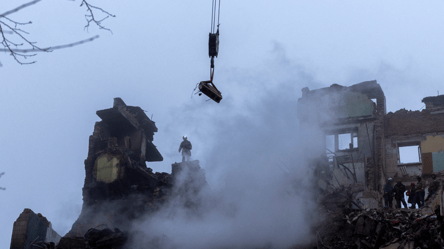 В Тернополе под завалами обнаружили еще одно тело — что известно - 290x160