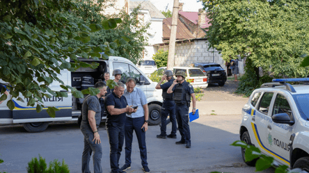 Взрыв в районном отделении полиции Ровно: погиб взрывотехник Николай Омельчук - 304x171
