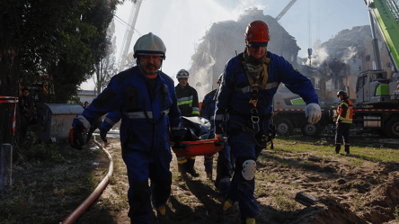 В Киеве объявлен День траура после массированной атаки России - 285x160