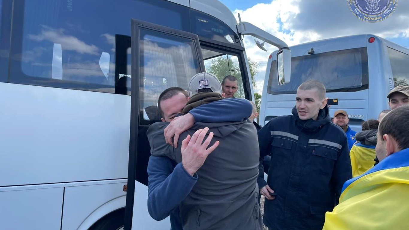 Украина вернула из российского плена еще 106 военных