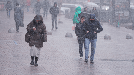 Ожидать ли завтра сильные морозы — прогноз от Диденко - 290x166