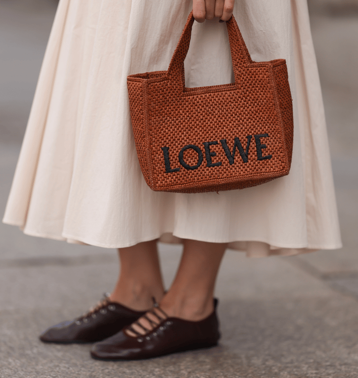 Культова модель Loewe Paula’s Ibiza в тренді