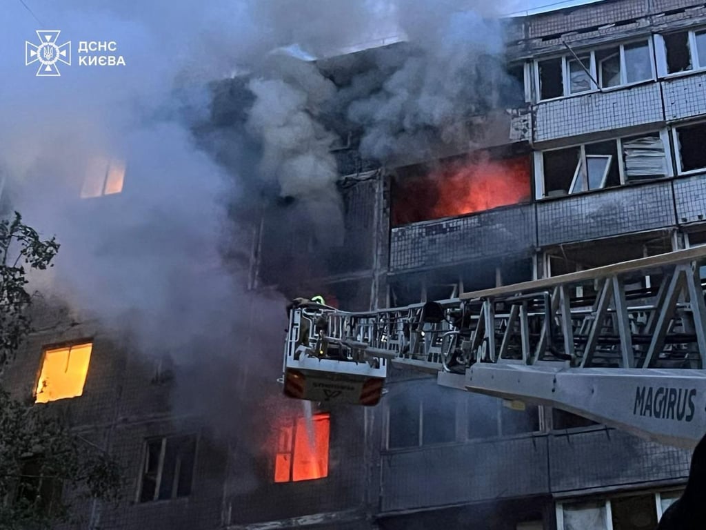 У Києві повітряна тривога — окупанти запустили дрони - фото 2