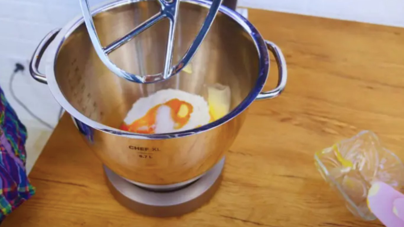 рецепт пирога зі сливами