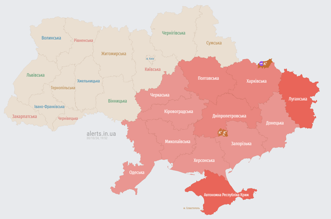 Карта повітряних тривог. Фото: alerts.in.ua