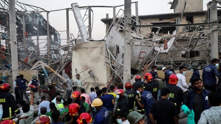 У Бангладеш стався потужний вибух на кисневому заводі: є загиблі - 285x160