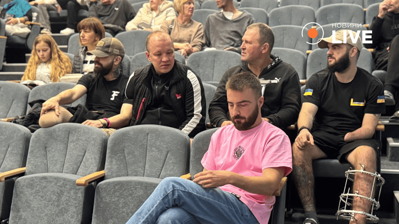 Показ фільму Океан Ельзи: Спостереження Шторму