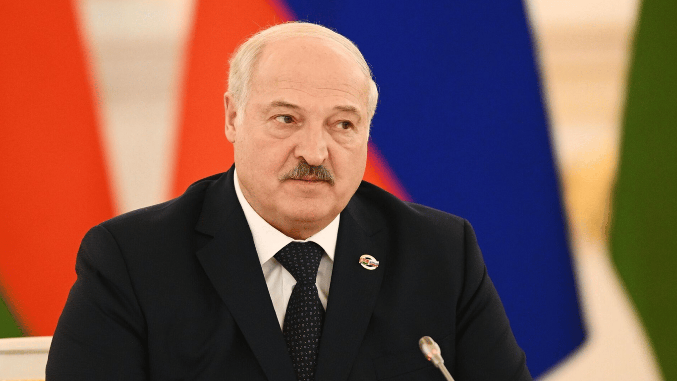 Лукашенко в істериці погрожує країнам Європи ядерною зброєю