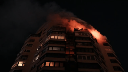 РФ атакувала Одесу — пошкоджено висотку та цивільну інфраструктуру - 290x160