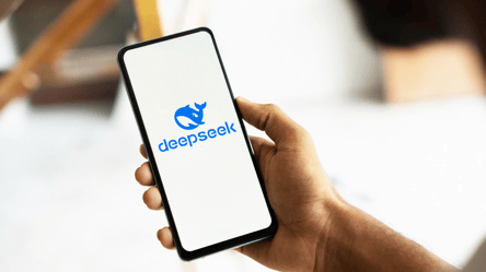 В Італії заблокували китайський чат-бот DeepSeek — яка причина - 285x160