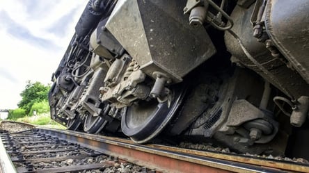В Польше разоблачили агентов РФ, которые хотели взорвать поезда с оружием для Украины, — СМИ - 285x160