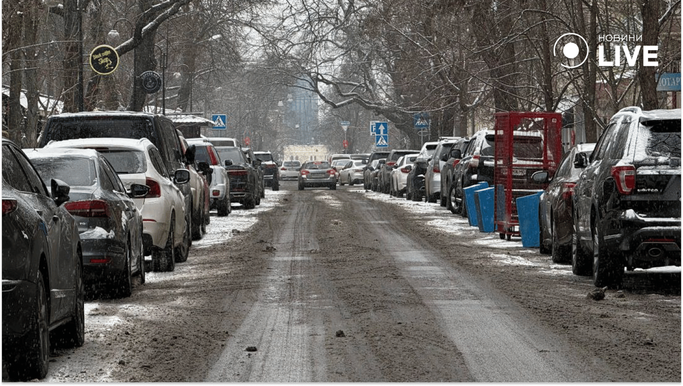 В Одесі засніжило: фото міста