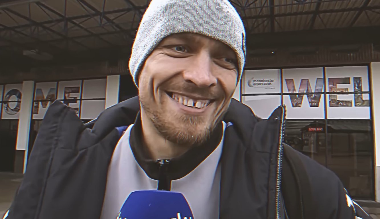 Александр Усик