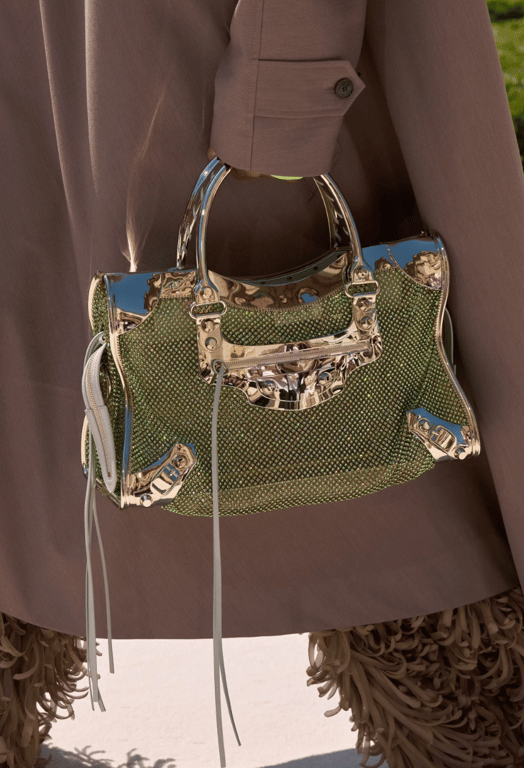 Cумка з нової колекції Balenciaga