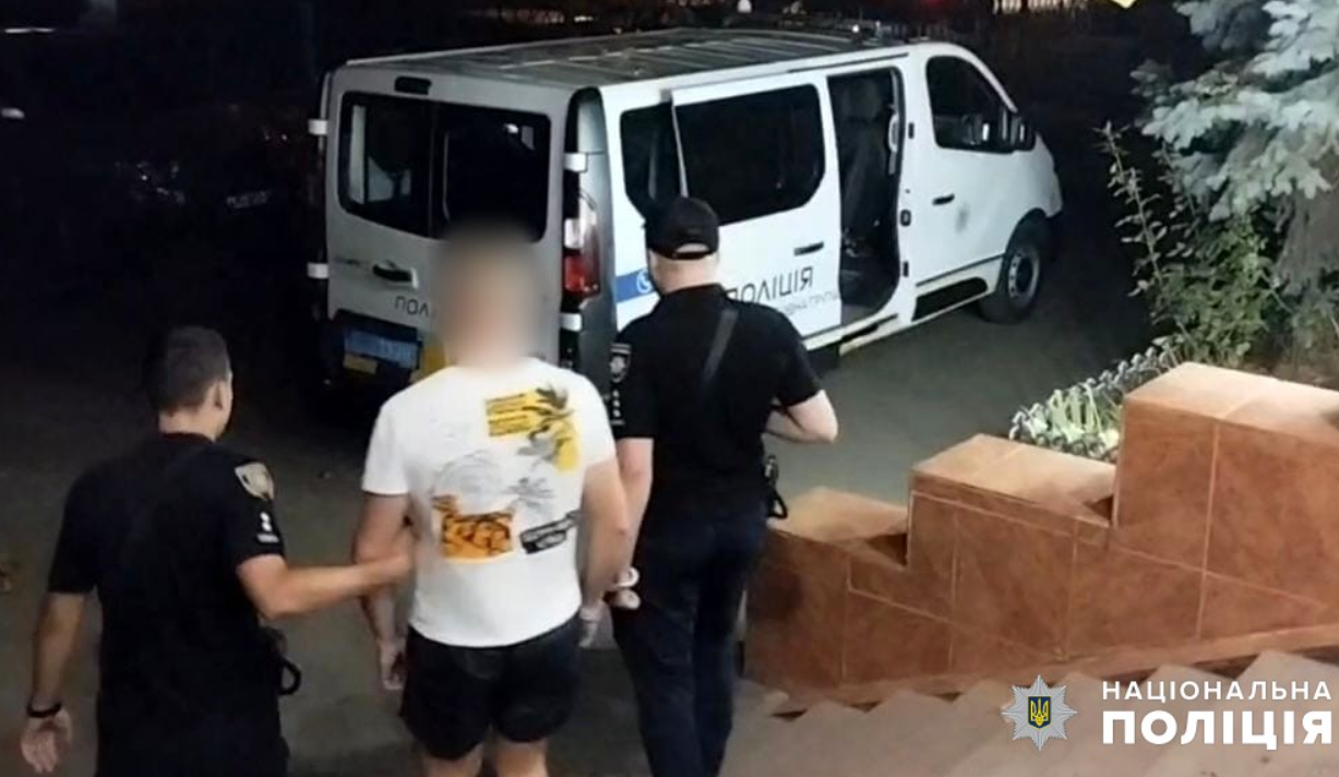 Тщательно планировали ограбление — в Одессе задержали туристов - фото 1