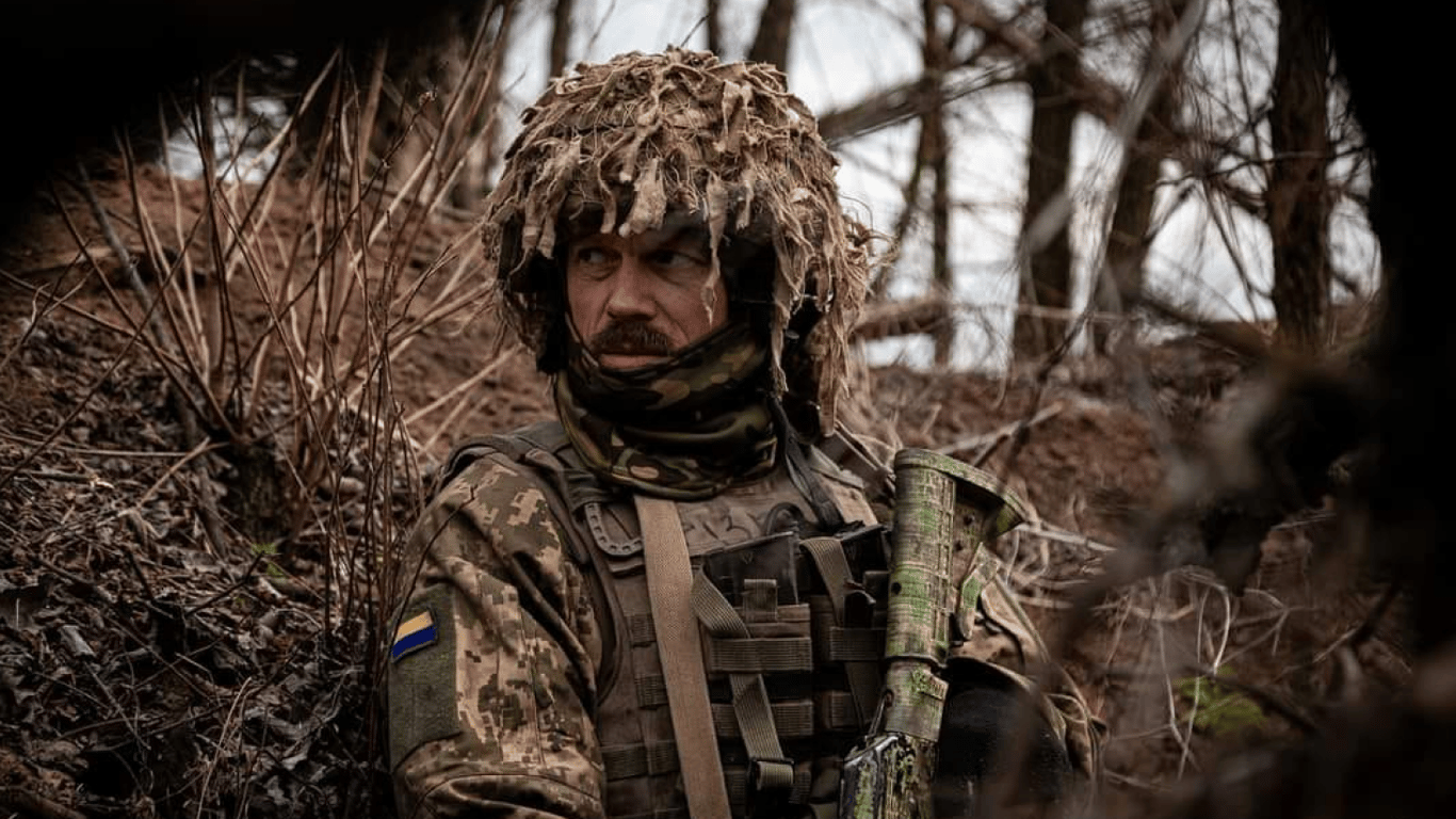 Какие надбавки и доплаты могут получать украинские военнослужащие
