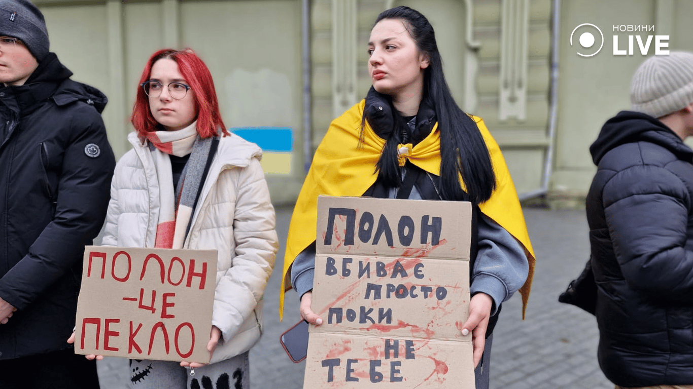 Акція FreeAzov — одесити вимагають звільнення полонених - фото 12