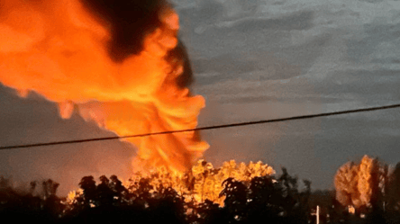 Росіяни скаржаться на атаку БпЛА в Бєлгородській області — виникла пожежа на АЗС - 285x160