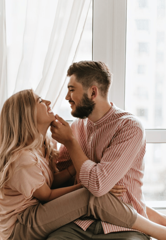 Стосунки мають будуватись на взаємній довірі