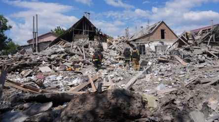 Російський удар по Запоріжжю: один загиблий та 11 поранених, серед яких двоє дітей - 304x171