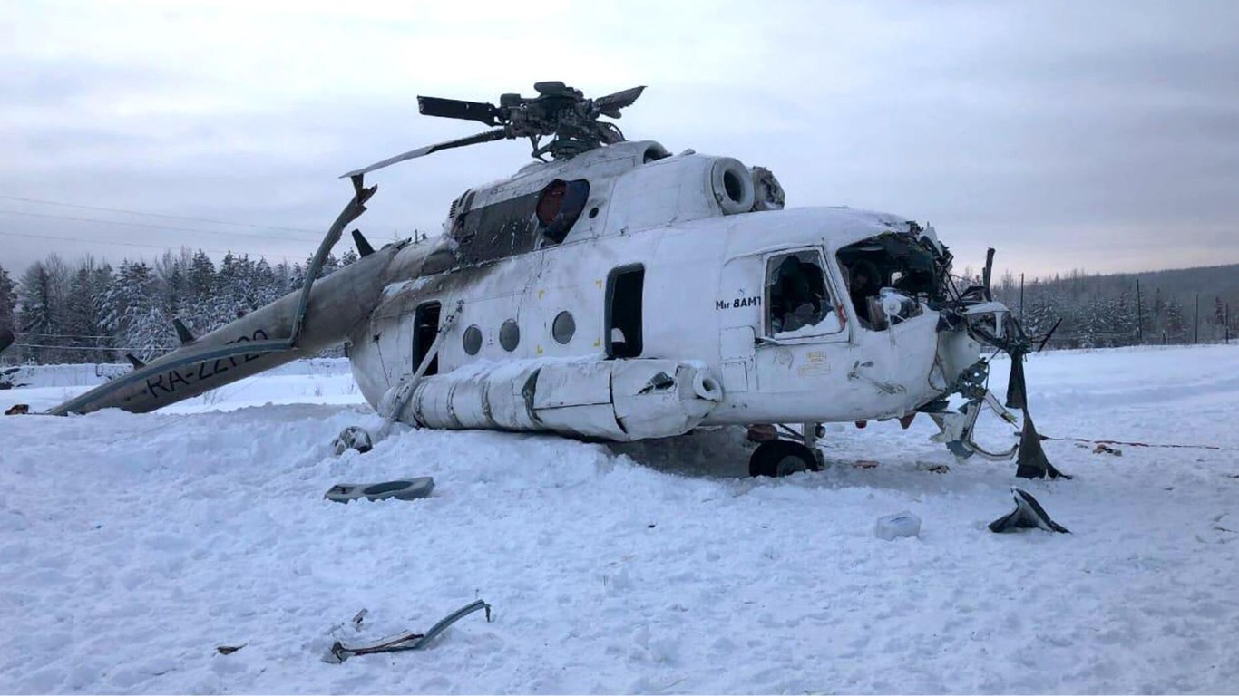 В росії знову розбився гелікоптер, одна людина загинула