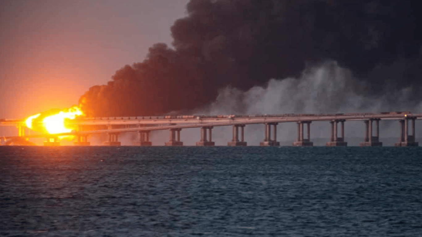 Уничтожение Крымского моста — россиянам следует ожидать сюрпризов