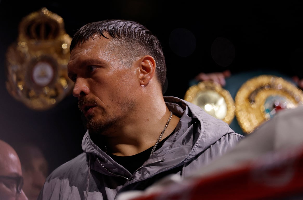 Александр Усик