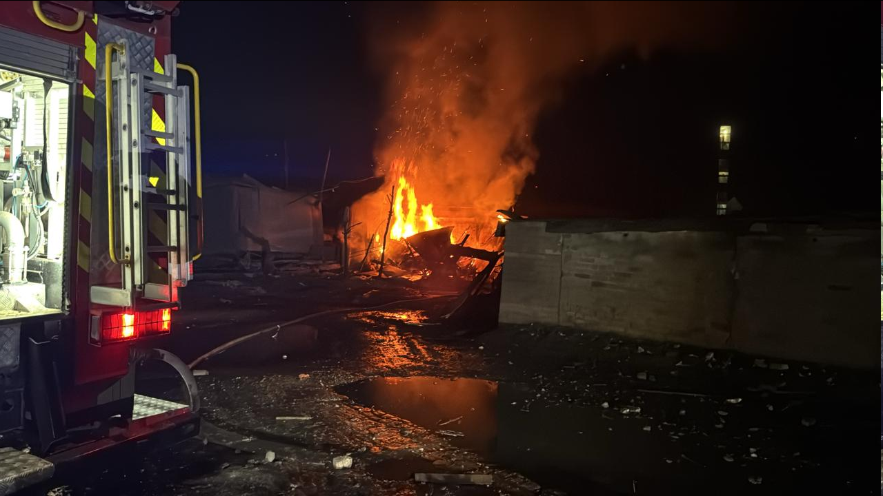 Пожар в Ахтырке после дроновой атаки