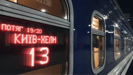 Мандрівник показав найновіший вагон люкс купе Укрзалізниці — відео - 285x160