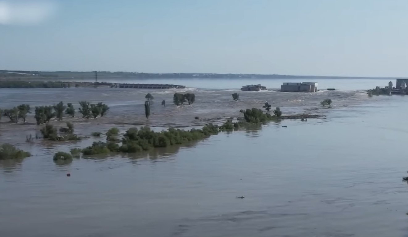 Каховская ГЭС