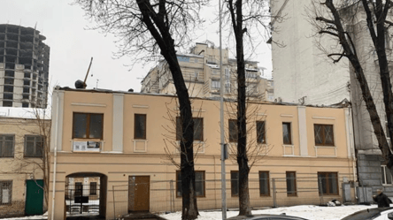 У Києві землю під будинком зі столітньою історією хочуть передати під забудову - 285x160