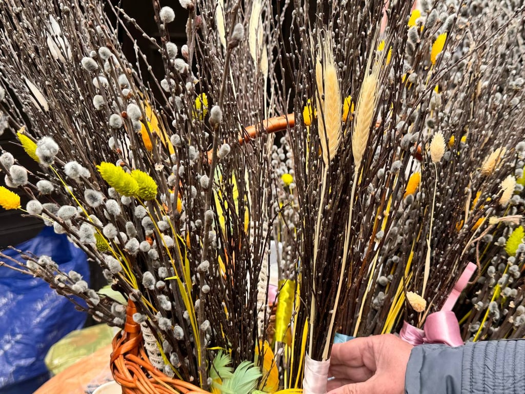 С декором и украинской символикой — какая стоимость ивовых отраслей во Львове - фото 3