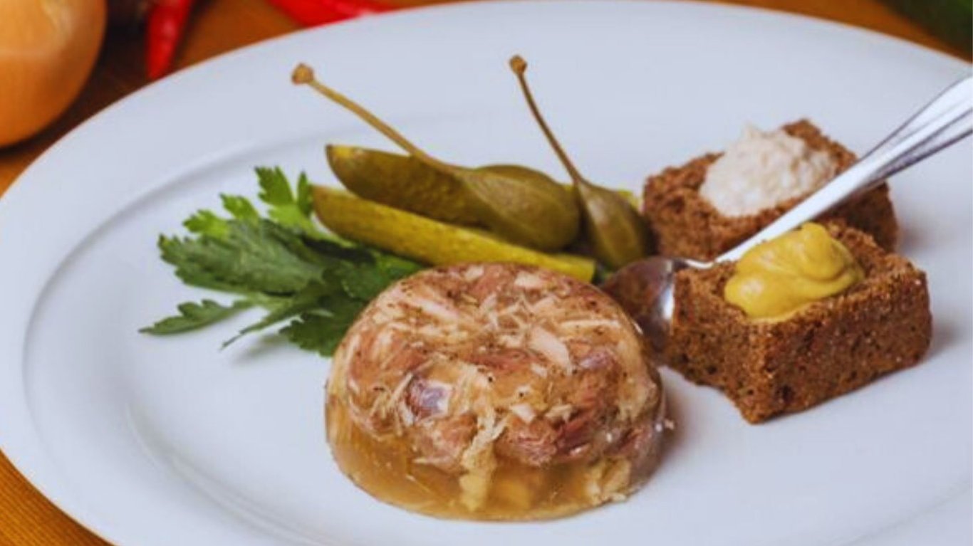 что делать, если студень потемнел