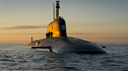 Угроза ракетного удара: на дежурстве в море подводный ракетоноситель - 285x160