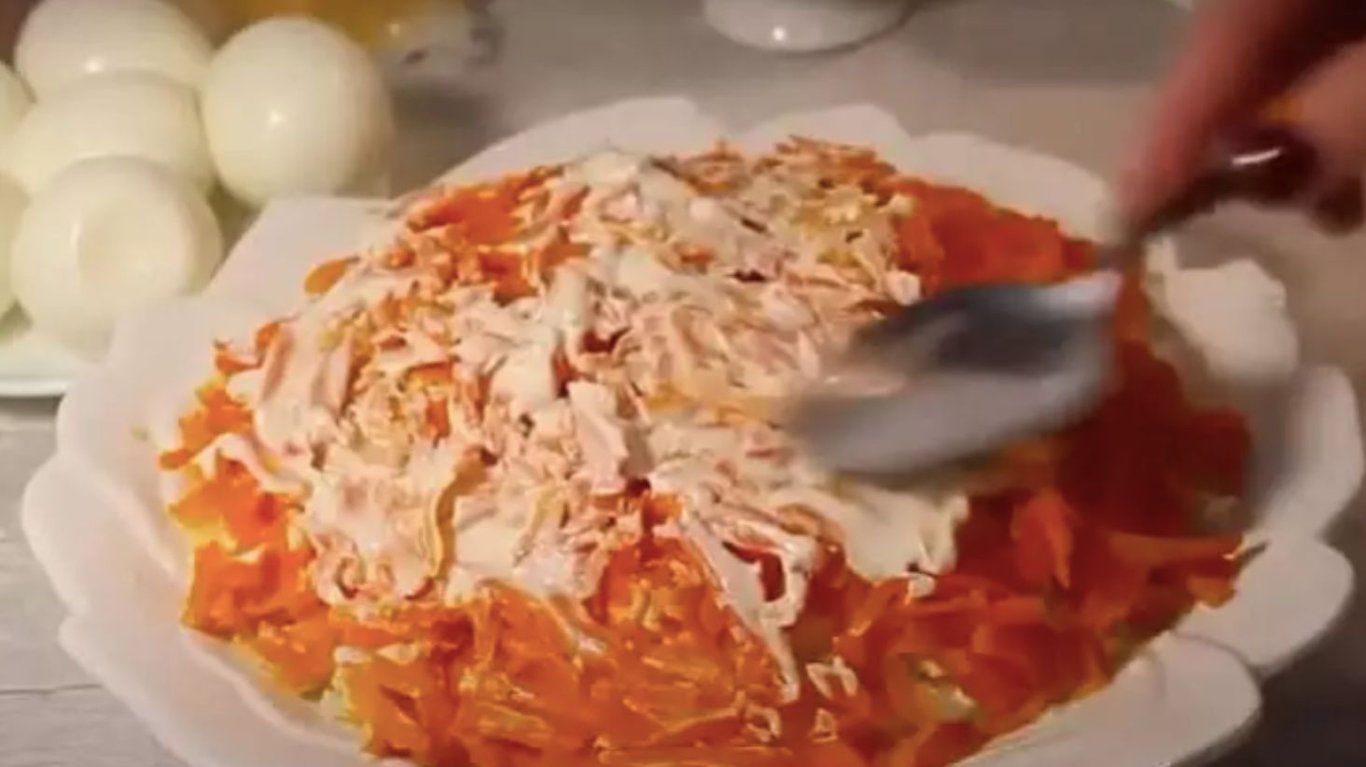 смачний салат з курячим філе Олена, зірка святкового столу