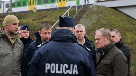 Sabotage on Polish railway — Tusk names those behind the blast - 285x160