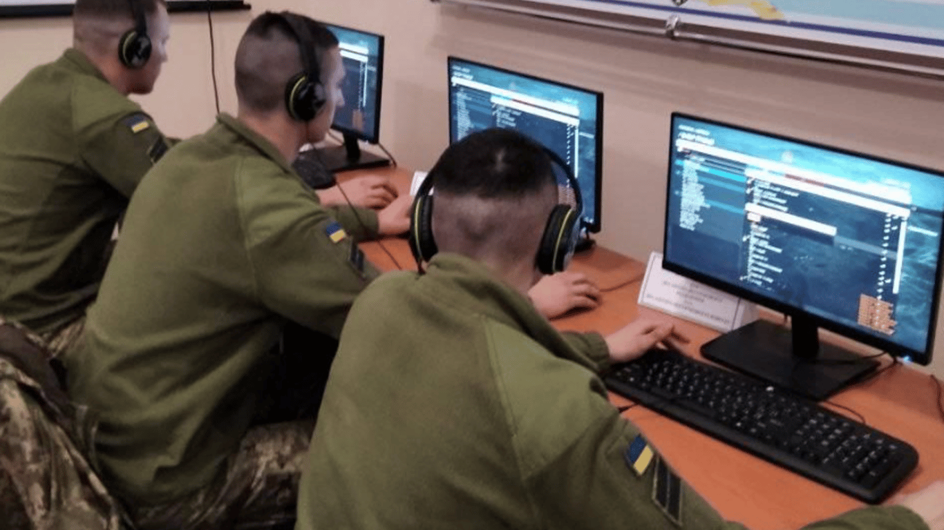 Російські хакери намагаються дістатися до доказів воєнних злочинів РФ, — Держспецзв'язку