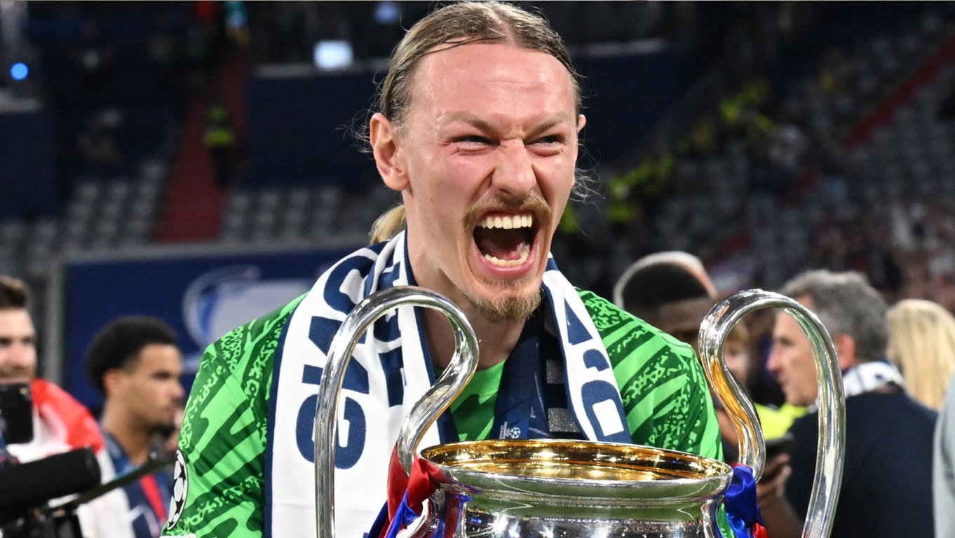 Матвей Сафонов