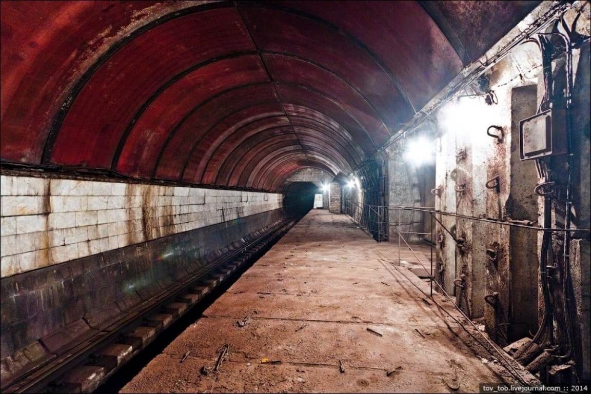 Станції метро у Києві, де ніколи не виходять пасажири - фото 1