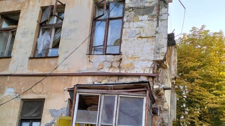 В историческом центре Одессы обрушилась стена дома - 285x160