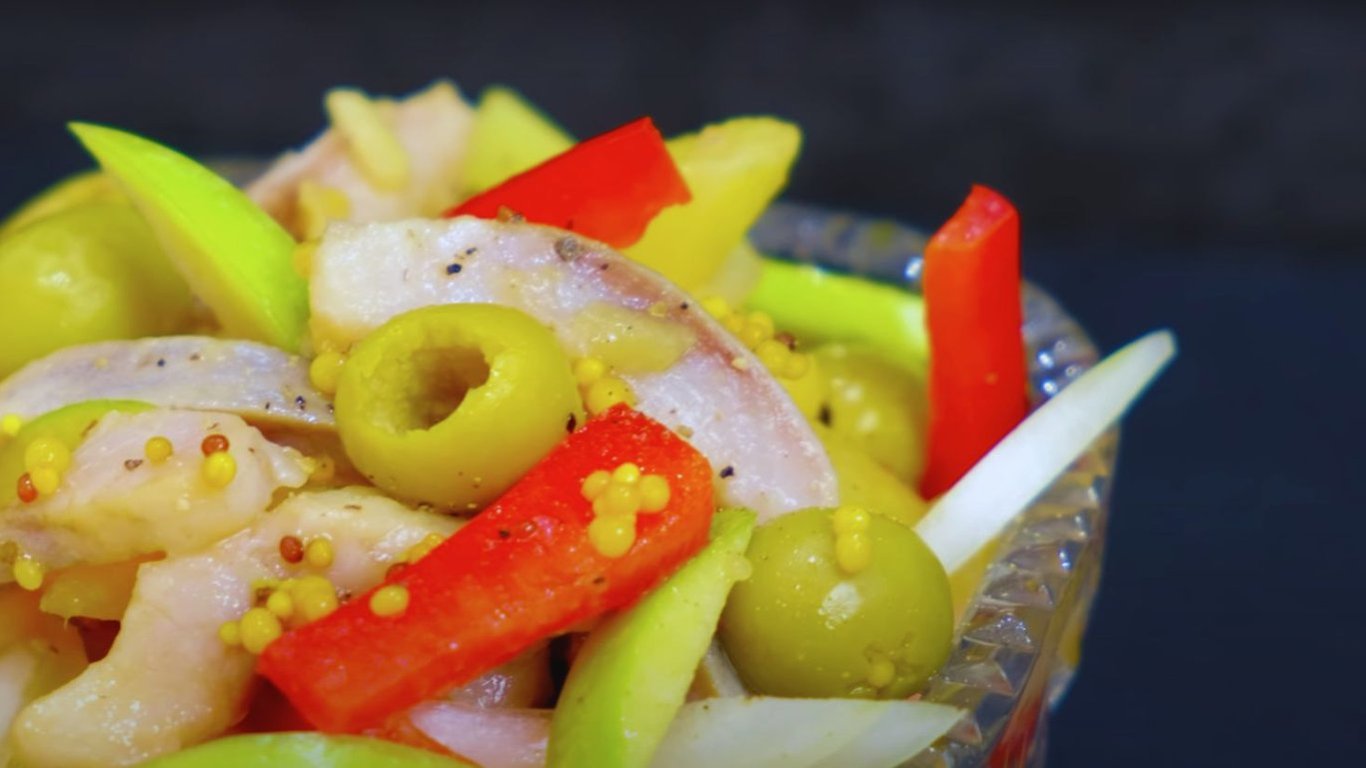 Рецепт смачного салату — відео