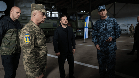 На Одещині Зеленський провів нараду щодо посилення ППО новими гелікоптерами - 290x166