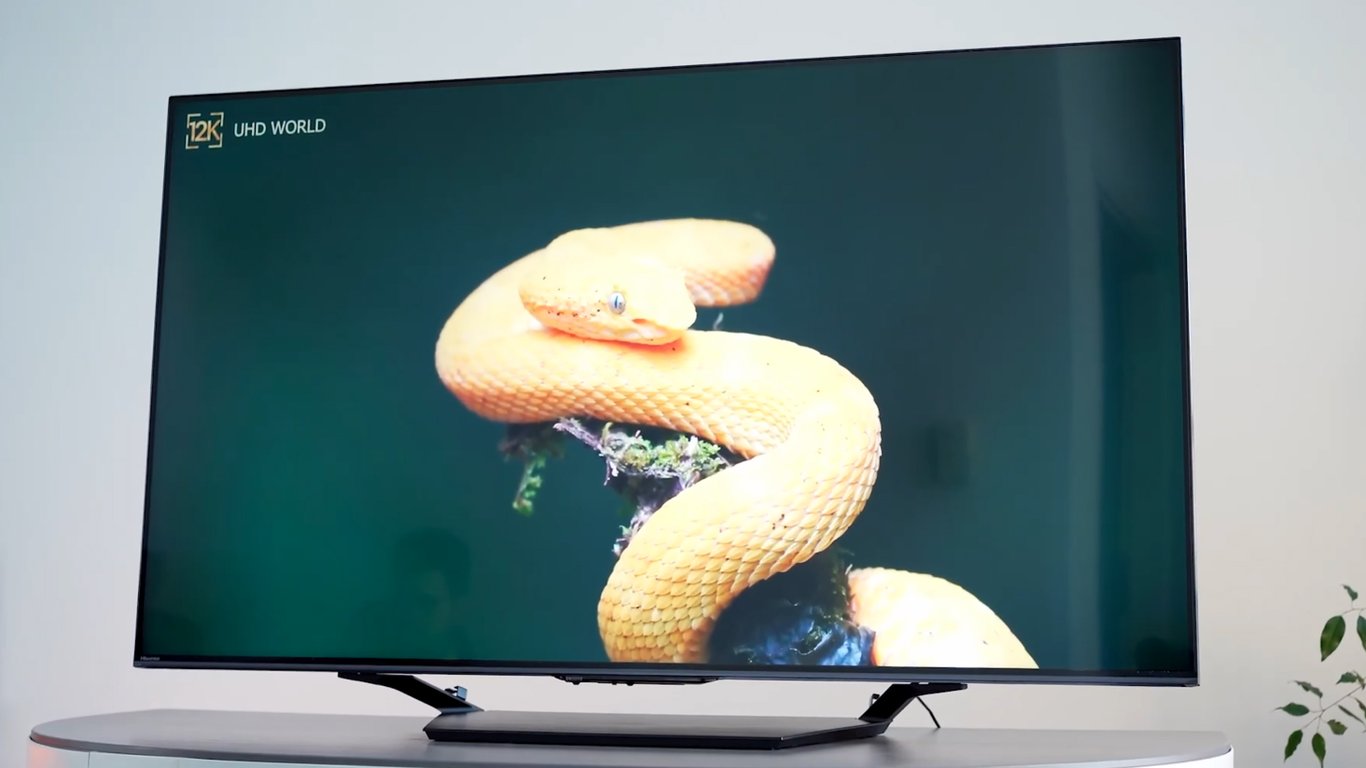 Чи варто купувати Mini LED-телевізор: 4 недоліки, про які варто знати