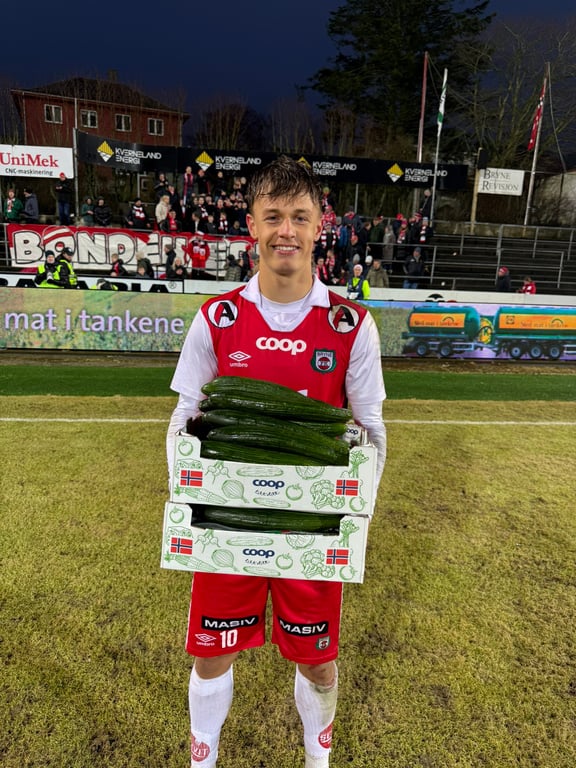 Кристиан Холанд