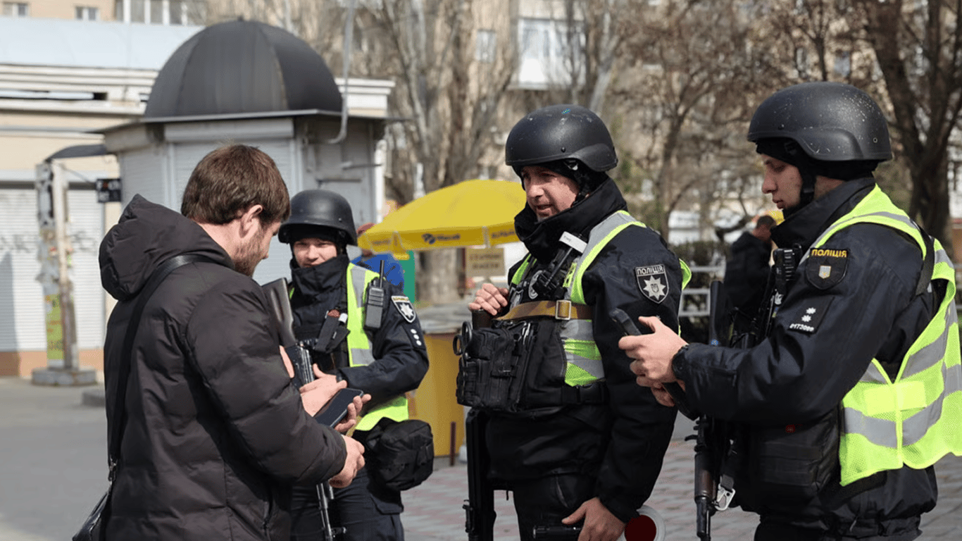 Нардеп заявив, що у Києві ТЦК та поліція шукали військових в СЗЧ