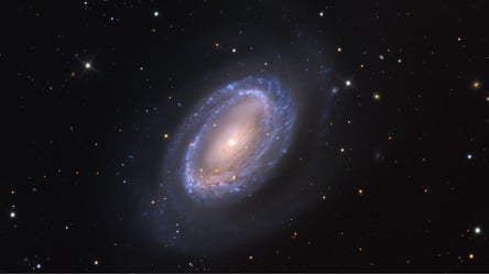 Астрономи натрапили на унікальне космічне явище в сузір'ї Кома Береніки — відео - 285x160