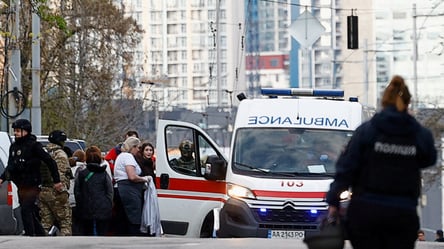 Видача зброї в Україні: адвокатка закликає змінити підходи через війну - 290x160