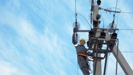 Масштабне відключення світла в Одесі — адреси та час відновлення - 285x160