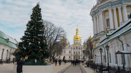 Стало известно, за чей счет установят новогоднюю елку в Киеве - 285x160
